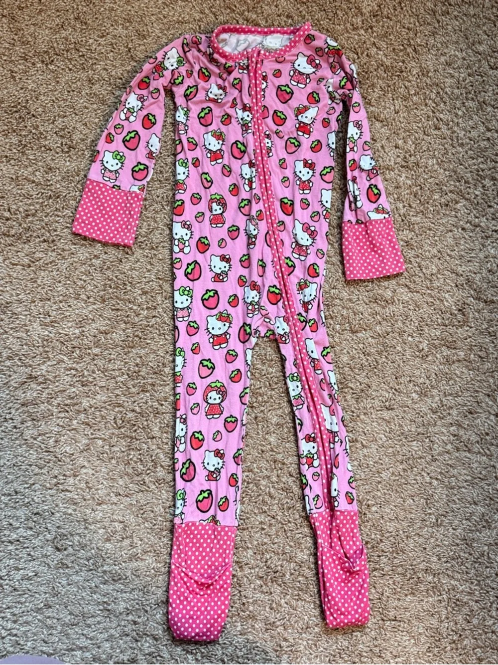 Hello Kitty Little Snuggles Bamboo Zippy Sleeper